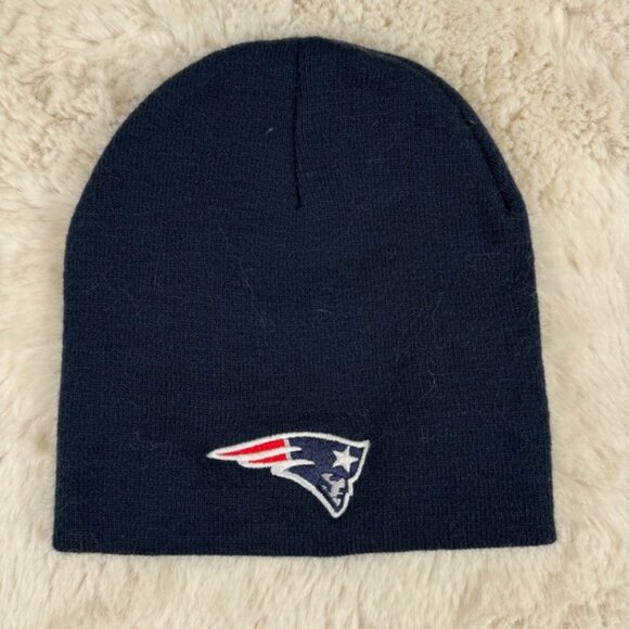 New England Patriots Navy Blue Beanie NFL Team Apparel Winter Hat Outdoors OSFA - Picture 1 of 5